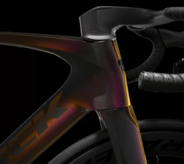 Bicikl Trek Madone SLR 7 Gen 7 2024 Axinite Flip'Black - cover