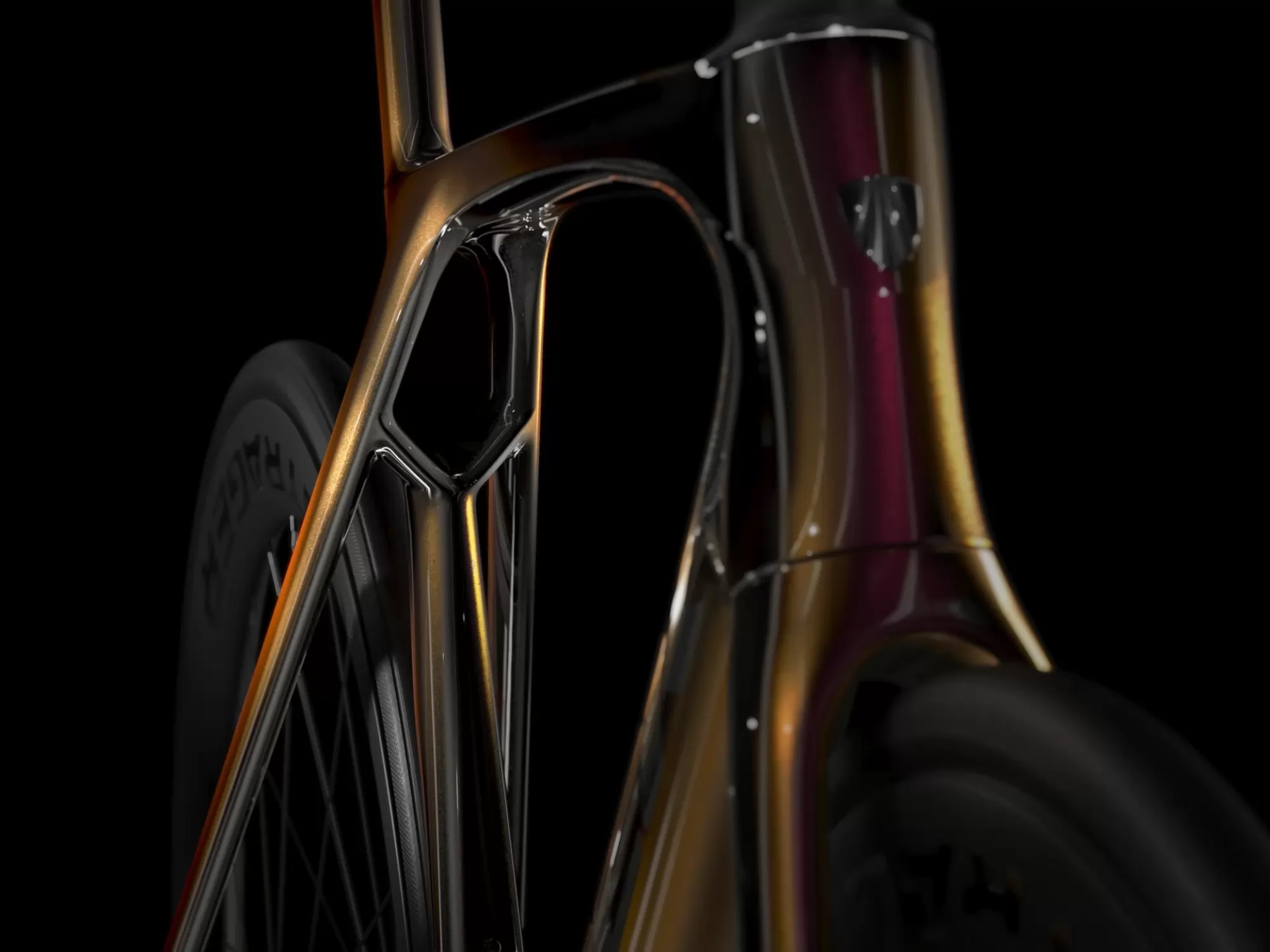 madone-slr-7-gen-7-2024-axinite-flip-black-37546-17016816725095