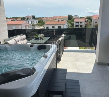 Penthouse, Privlaka, jacuzzi, 80 metra do mora - cover