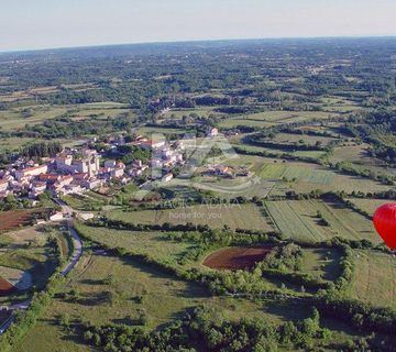 VELIKO POLJOPRIVREDNO ZEMLJIŠTE 16.437m2 - cover