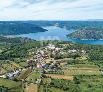 ISTRA VELIKO ZEMLJIŠTE ZA GRADNJU 50 VILA  - cover