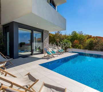 KOSTRENA - Villa s bazenom 150 m od mora, 330 m2 - cover