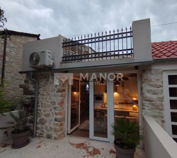 ZADAR, PRIVLAKA - Kamena kućica i studio apartmanom - cover