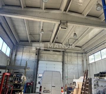 DRAŽICE, JELENJE - Poslovna hala s uredima, 430 m2  - cover