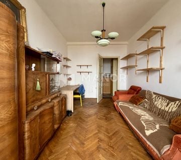 RIJEKA, CENTAR - 2S klasičan stan za najam, 62 m2 - cover