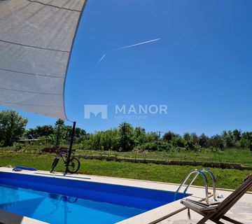 ISTRA, KANFANAR - Moderna vila s bazenom u idiličnoj okolici Rovinja - cover
