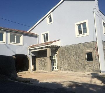 RIJEKA, PODMURVICE - Samostojeća kuća s okućnicom, 360 m2 - cover