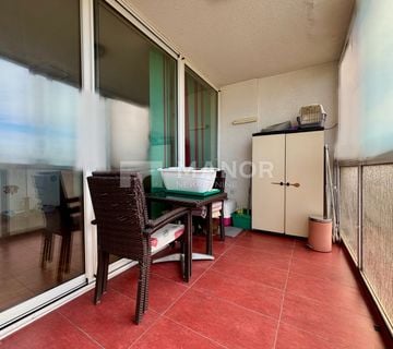 RIJEKA, HOSTI - Namješten 3S+DB stan, pogled, 74 m2 - cover