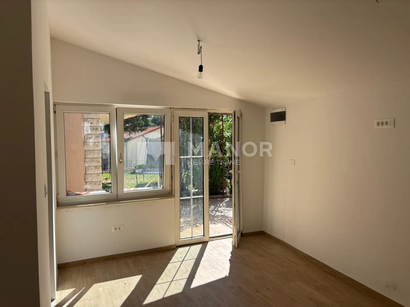 RIJEKA, TRSAT - Studio App 20m2 u blizini Kampusa - idealno za studente  - cover
