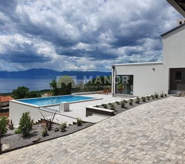 KOSTRENA, DUJMIĆI - Samostojeća kuća s 2 stana, 350 m2 - cover