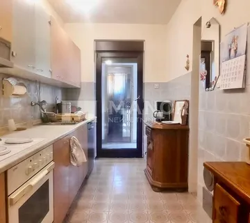 KASTAV, ĆIKOVIĆI - Kuća u nizu, garaža, okućnica, pogled na more - cover