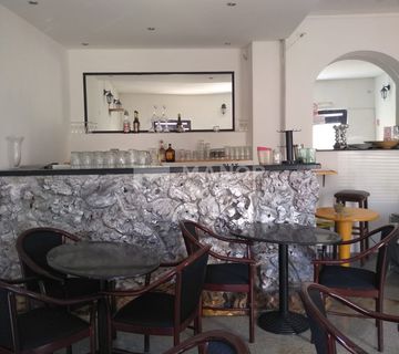 ISTRA, MEDULIN - Dvije kuće u strogom centru, 180 m2 - cover