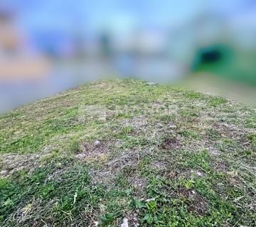 KASTAV, RUBEŠI - Zemljište s građevinskom dozvolom za tri stana, 900 m2 - cover