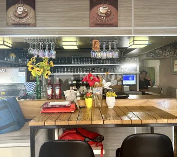 PAZIN - Uhodani ugostiteljski posao u centru Pazina – restoran s dugogodišnjom tradicijom - cover