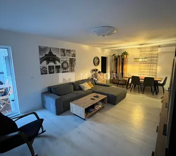 RIJEKA, KRNJEVO - Novoadaptirani 3S+DB stan, 90m2 - cover