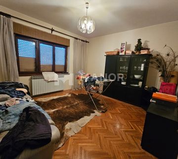 BAKAR, KUKULJANOVO - Samostojeća kuća na 4 etaže s okućnicom, 680 m2 - cover
