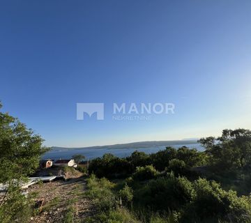 CRIKVENICA - Građevinsko zemljište 633 m2 s pogledom na more - cover