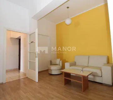 RIJEKA, CENTAR - Poslovni prostor, zgrada s liftom, 59.15 m2 - cover
