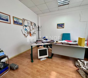 KASTAV, TOMETIĆI - Uredski prostori i hala, 3000 m2 - cover