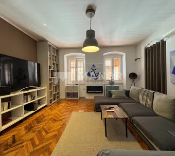 RIJEKA, CENTAR - Uređen, gospodski 3S KL stan kod Tržnice, 110 m2 - cover