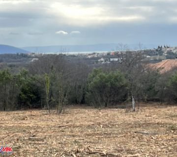 ISTRA, RAKALJ, ZEMLJIŠTE U MIRNOM OKRUŽENU I PANORAMSKIM POGLEDOM NA MORE - cover