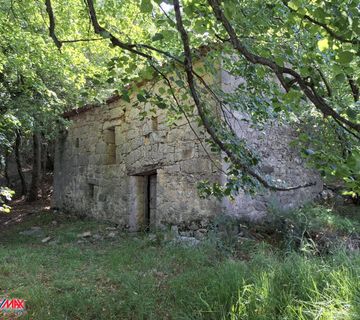 UČKA, PARK PRIRODE, KUĆA NA VELIKOJ OKUĆNICI - cover