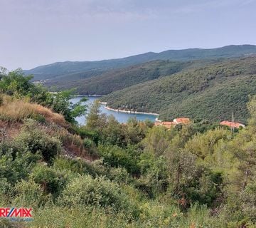 ISTRA, RABAC, RIJETKOST NA TRŽIŠTU...GRAĐEVINSKO ZEMLJIŠTE SA PREKRASNIM POGLEDOM NA MORE - cover