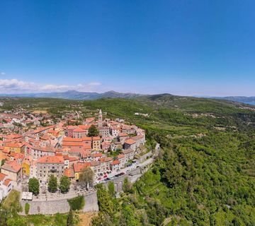 ISTRA,LABIN, EKSKLUZIVNO, STAROGRADSKA JEZGRA, KUĆA S POGLEDOM NA MORE - cover