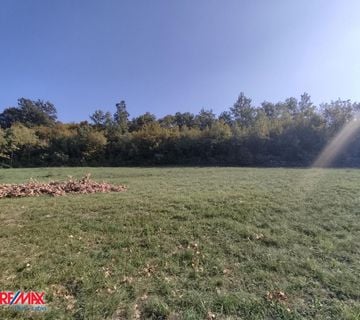 ISTRA,LABIN, GRAĐEVINSKO ZEMLJIŠTE 4300 M2 - cover