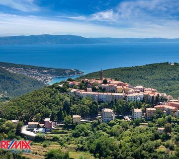 ISTRA,LABIN, ZEMLJIŠTE U BLIZINI GRADA 3780 m2 - cover