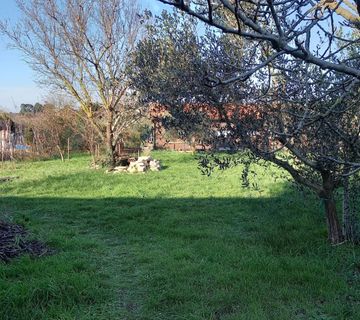 ISTRA,PULA, ZEMLJIŠTE S IDEJNIM PROJEKTOM - cover