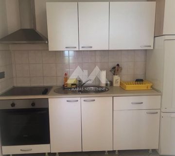 Zamet- etaža kuće se iznajmljuje! - cover