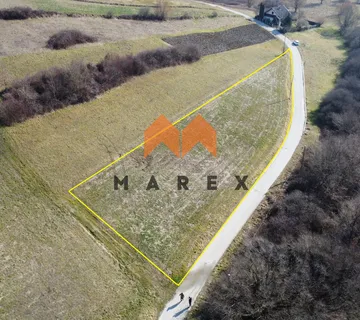 Zemljište Sa Građevinskom Dozvolom I Projektom - Radoboj