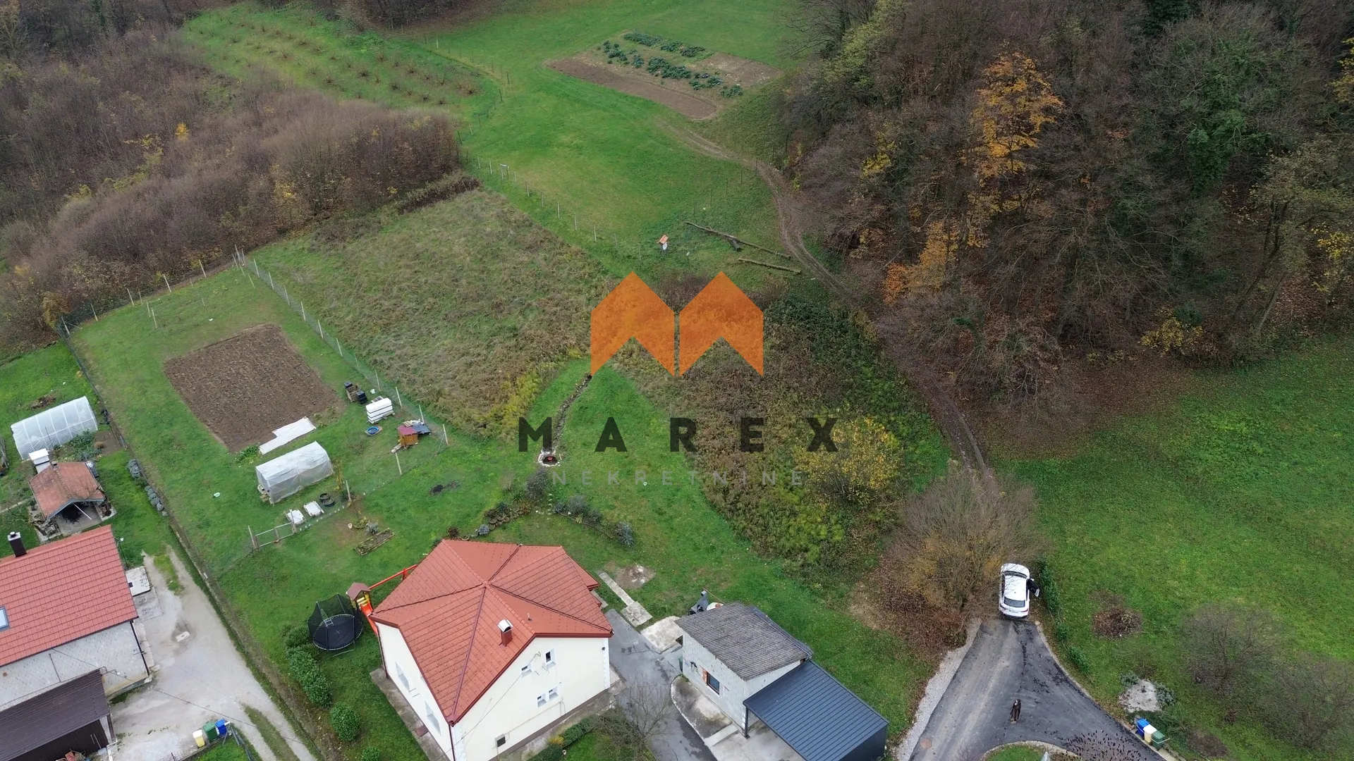 GRAĐEVINSKA PARCELA 2.327 M² U DOLIĆU, KRAPINA – IDEALNA ZA OBITELJSKU KUĆU - cover