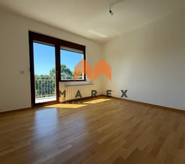 Stan Trosobni 71m2-Donja Dubrava - Zagreb