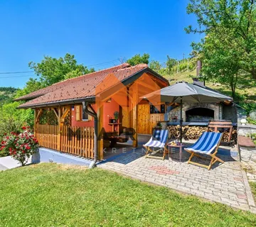 Kuća Za Odmor S Jacuzzijem I Saunom Uhodan Turistički Najam Trški Vrh, Krapina