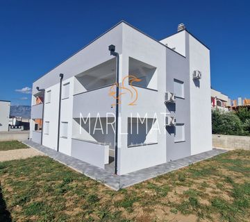 Apartman u Povljani 75m2 - POGLED NA MORE, VRT - cover