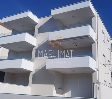 Apartman u Mandrama 127m2 - II. RED DO MORA (40m) - cover