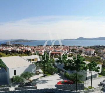 Vodice, Luskuzna Vila (1) Sa Bazenom I Panoramskim Pogledom