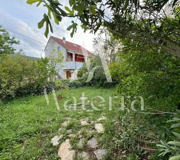 Bilice - Kuća, 180 M Od Mora, Veliki Vrt - Stubalj, Bilice