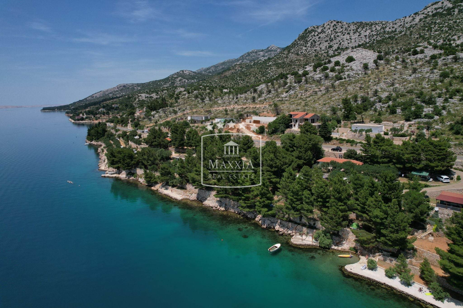 Starigrad - građevinsko zem. 526 m2 300m od mora! 43000€ - cover