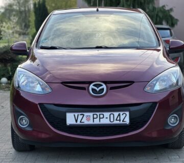 Mazda 2 1,3 i CE Pro * GARANCIJA 12 MJESECI * - cover