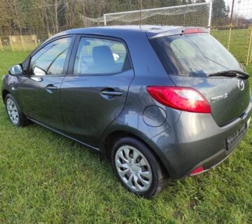 Mazda 2 1,3 i TE Klima PLIN u super stanju može na kartice do 36 sata - cover