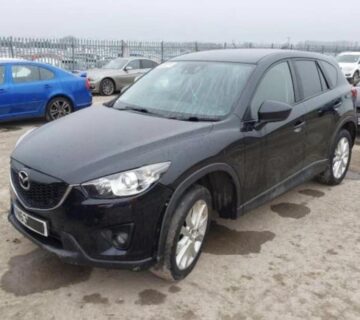 Mazda CX-5 2.2 SkyactivD dijelovi motor mjenjač - cover