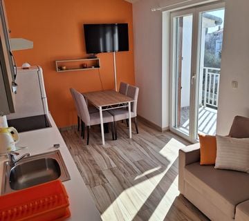 Dvosobni apartman, 80metara od mora, Srima kraj Vodica - cover
