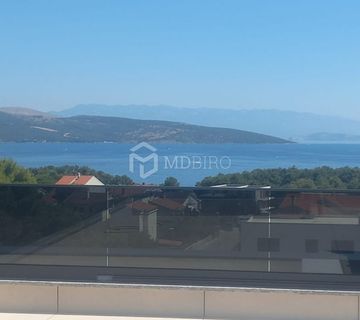 Otok Krk, Krk - Novogradnja, apartman sa terasom i okućnicom - cover