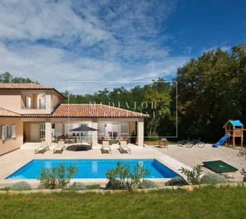 Kuća u Istri - cover