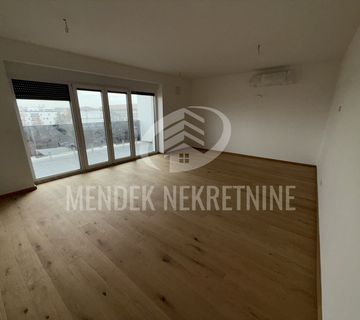 3-S PENTHOUSE 88,26 m2, 3. kat, parkirno mjesto i spremište, Varaždin, centar, prodaja - cover