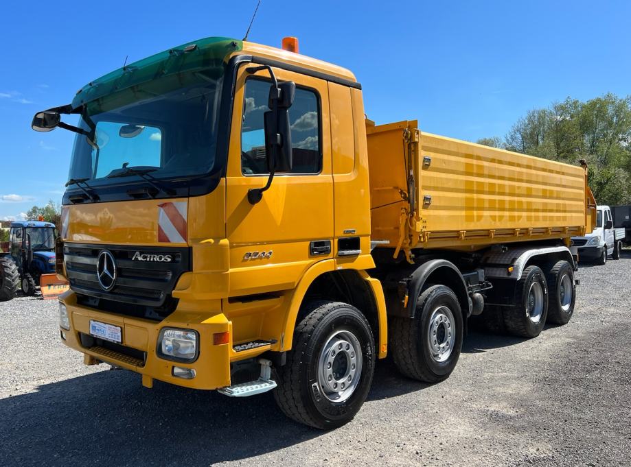 mercedes-actros-3244-8x4-slika-193376673