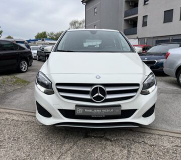 Mercedes-Benz B-klasa 180 CDI Navigacija Jamstvo 12 mjeseci - cover